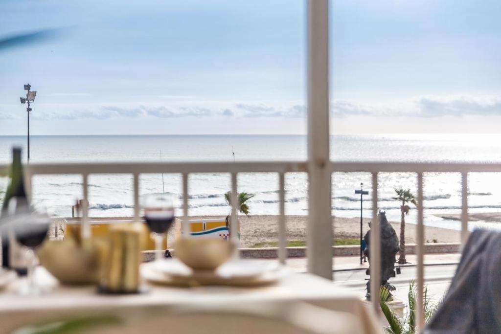 Seaside Boutique Apartment 丰希罗拉 外观 照片